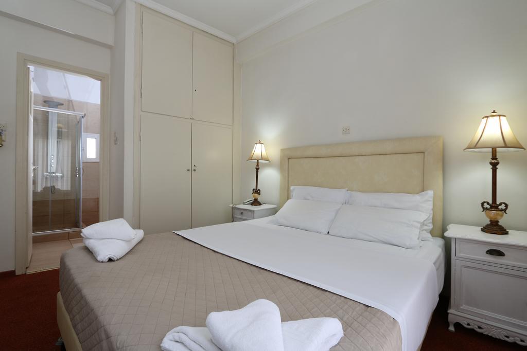 Athens Delta Hotel Екстериор снимка
