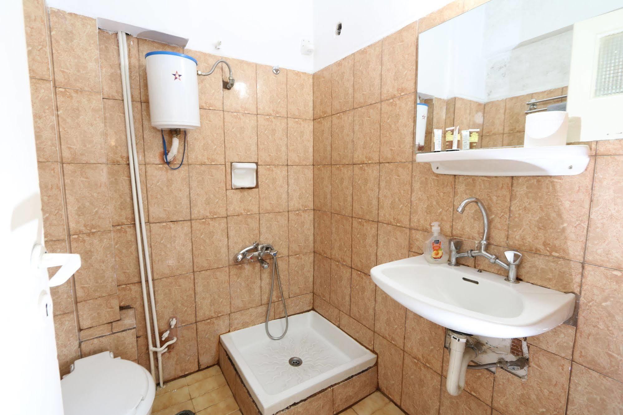 Athens Delta Hotel Екстериор снимка