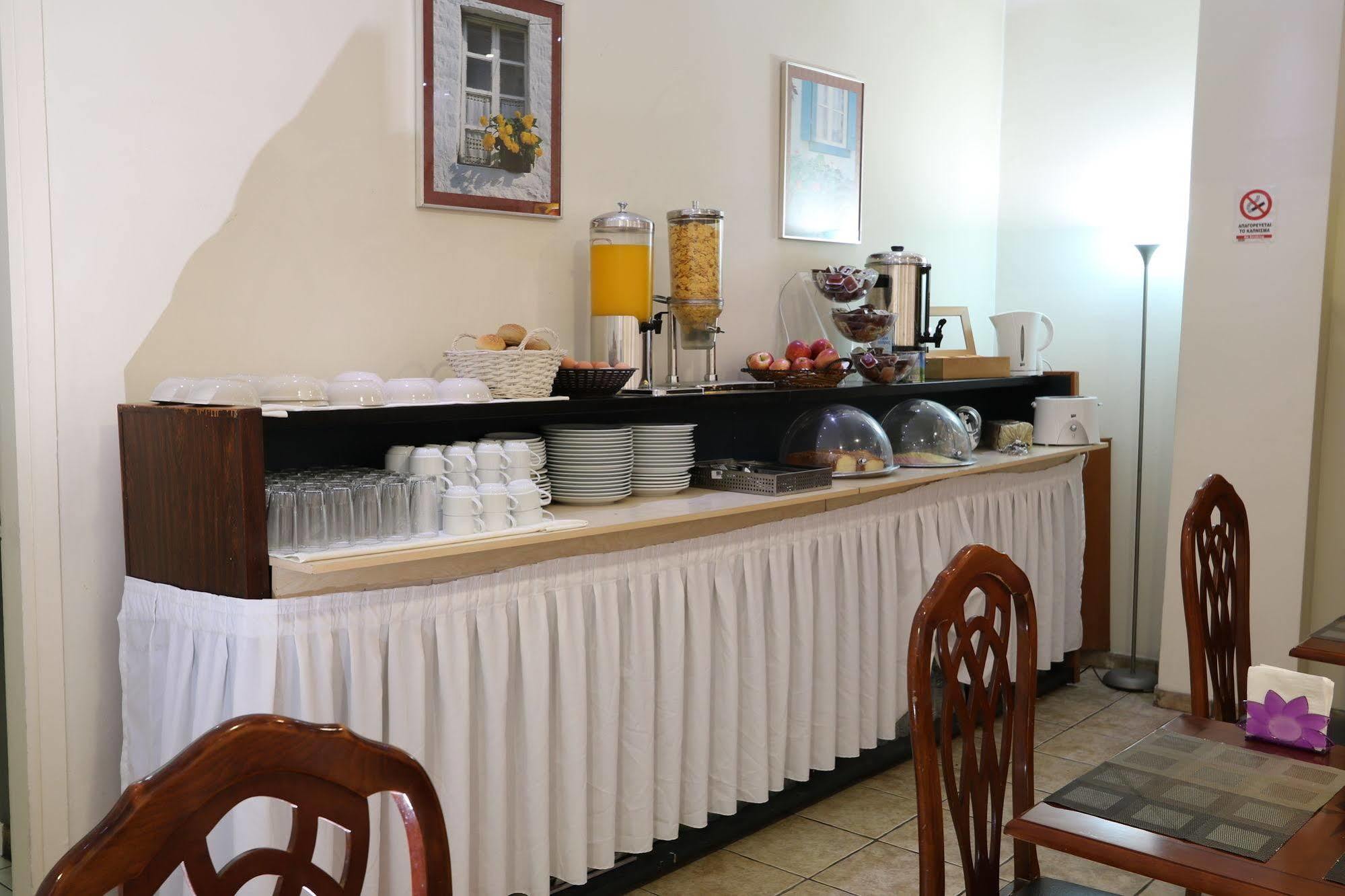 Athens Delta Hotel Екстериор снимка
